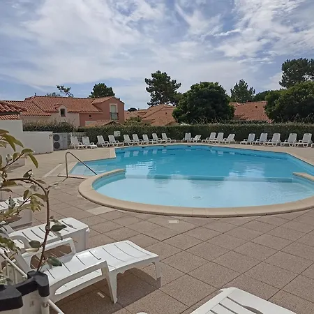 Maison De Vacances Avec Piscines Saint-Jean-de-Monts