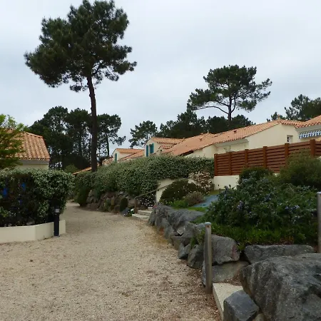 Maison De Vacances Avec Piscines Nyaraló